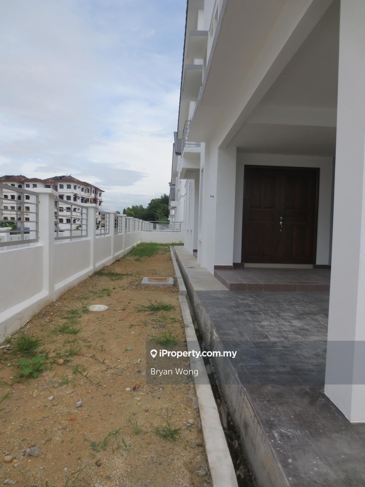 Rumah Berkembar untuk Dijual di Bandar Teknologi Kajang, Kajang oleh Bryan Wong - iProperty.com.my
