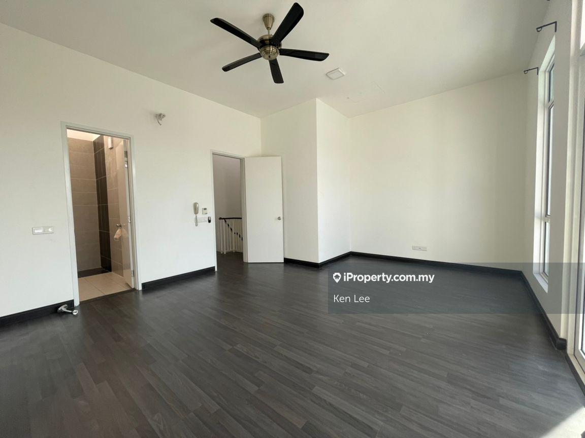 Rumah Berangkai 2 Tingkat untuk Dijual di Eco Majestic, Semenyih oleh Ken Lee - iProperty.com.my