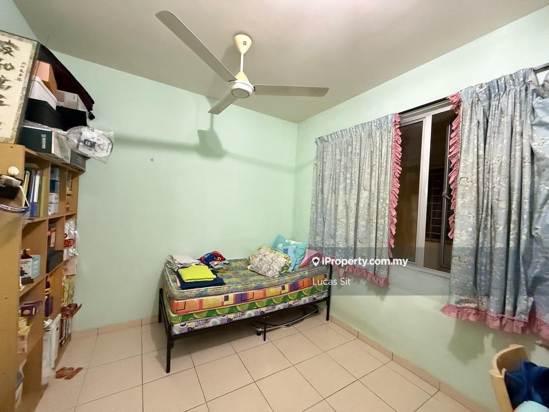 Condominium for Sale in Platinum Lake PV 10 by Lucas Sit - iProperty.com.my