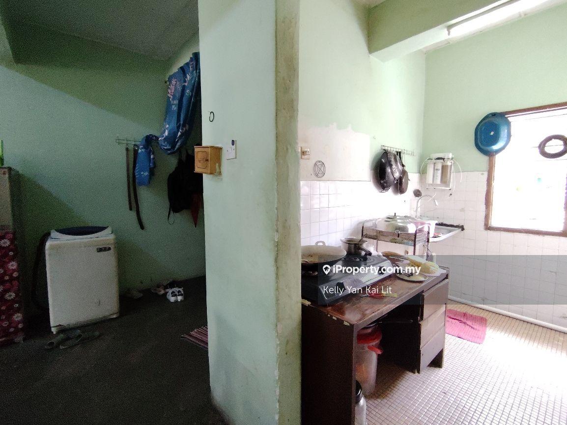 Shop-Office for Sale in Pandan Jaya, Ampang by Kelly Yan Kai Lit - iProperty.com.my