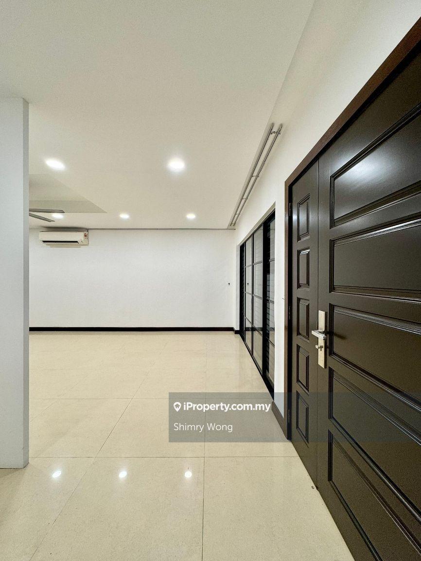 Rumah Berangkai 2 Tingkat untuk Dijual di Taman Desa, Taman Desa oleh Shimry Wong - iProperty.com.my