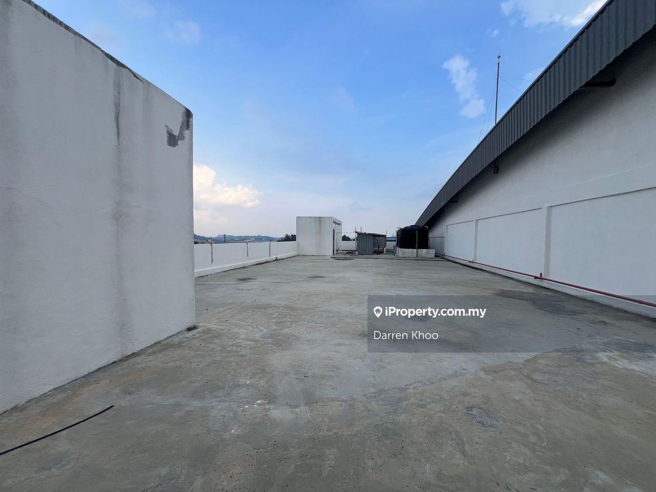Gudang untuk Dijual di Balakong Warehouse with 4 sty office, Balakong oleh Darren Khoo - iProperty.com.my