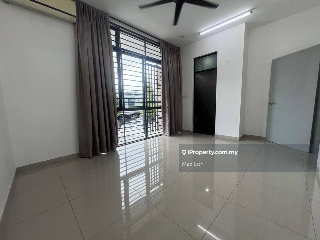 Rumah Berangkai 2 Tingkat untuk Disewa di Bandar Seri Alam, Masai oleh Max Loh - iProperty.com.my