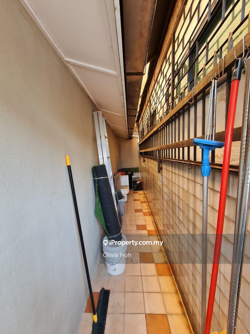 Rumah Berkembar untuk Dijual di SS4, Petaling Jaya oleh Olivia Hoh - iProperty.com.my