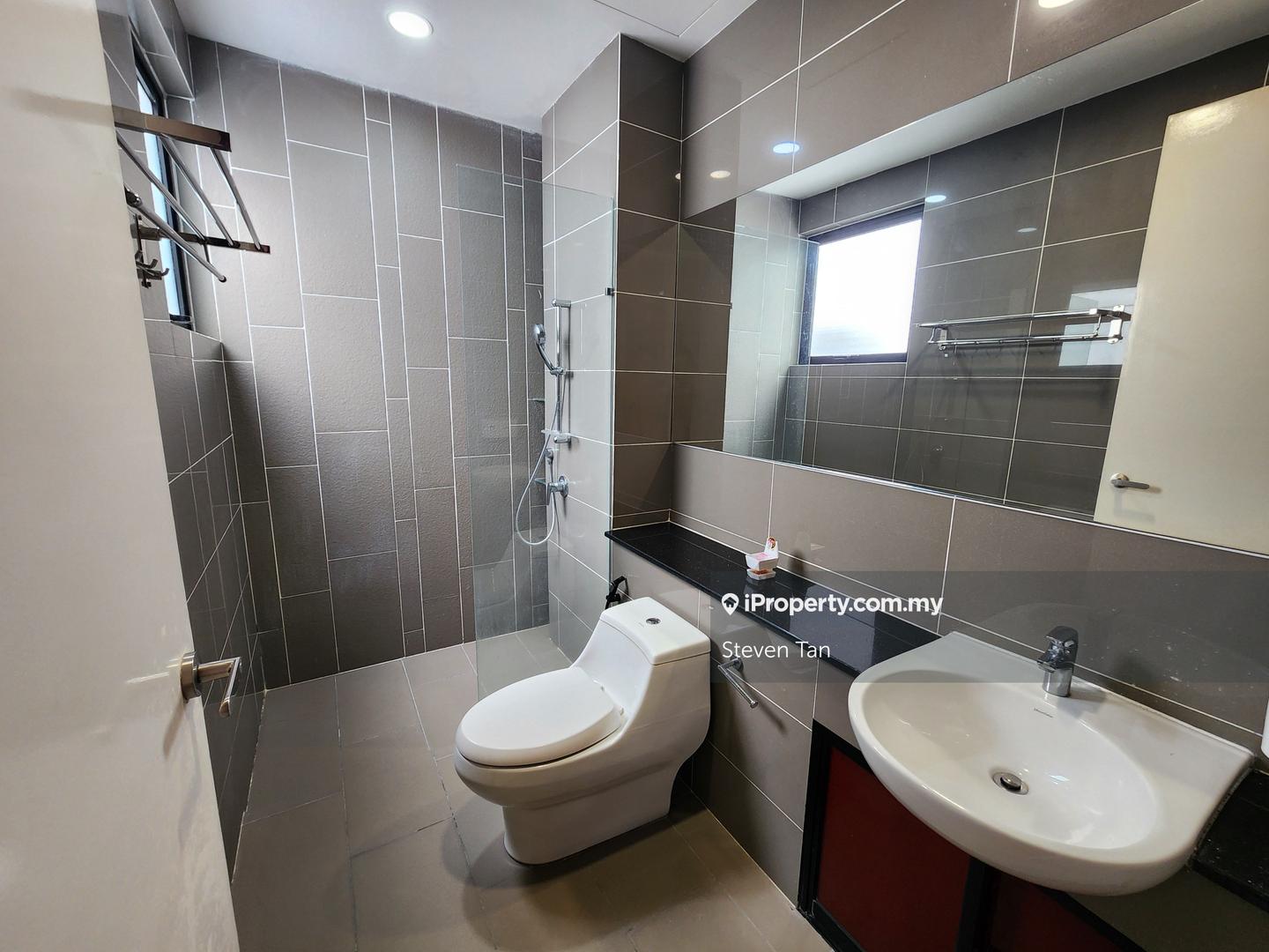 Rumah Berangkai 3 Tingkat untuk Dijual di 16 Sierra, Puchong oleh Steven Tan - iProperty.com.my