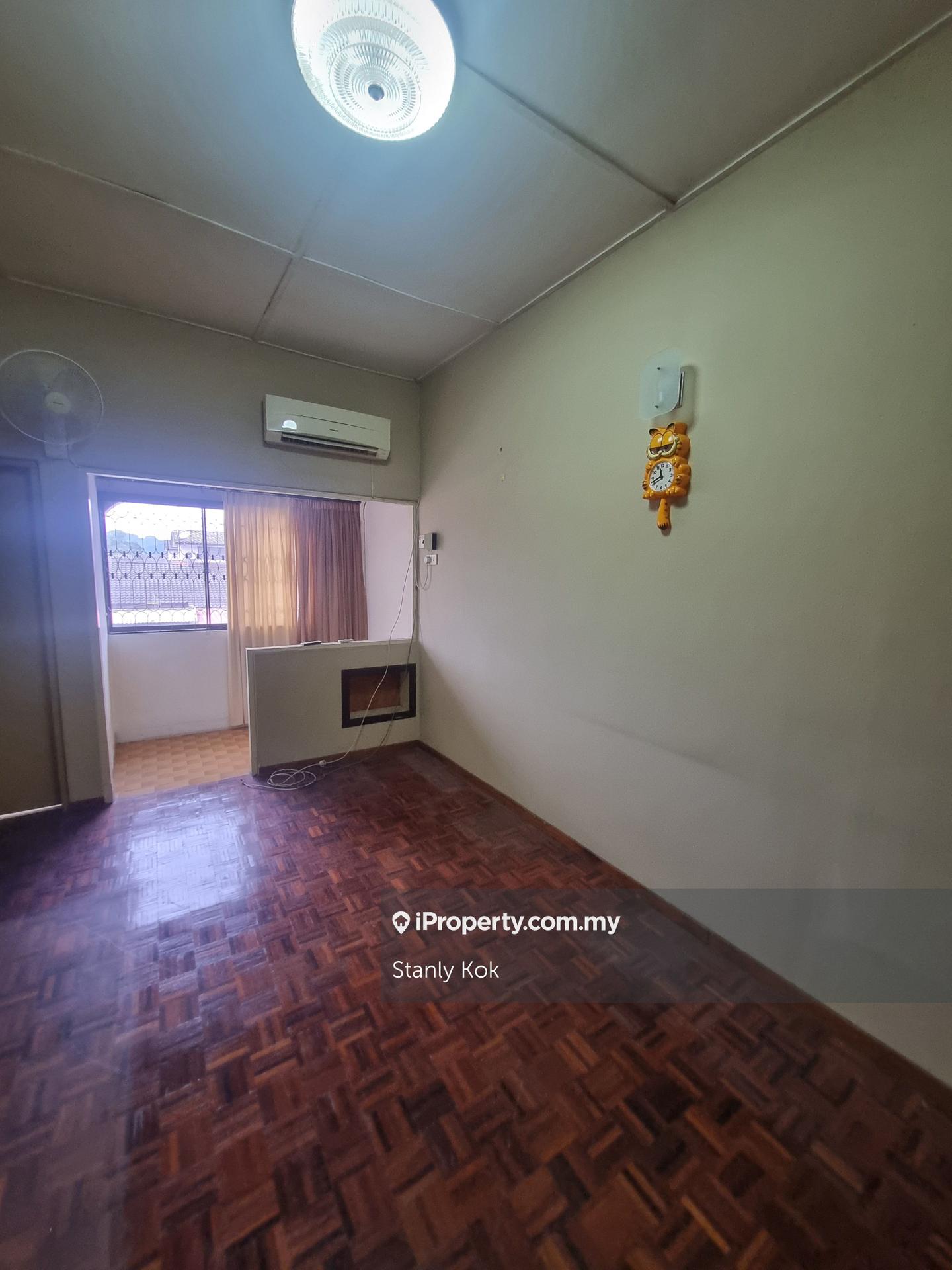 2-storey Terraced House for Sale in Taman Rapat Indah, Ipoh by Stanly Kok - iProperty.com.my