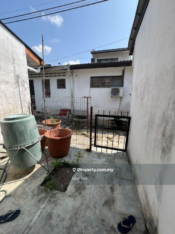 1-storey Terraced House for Sale in Taman Melawati, Ulu Kelang by Gee Lee - iProperty.com.my