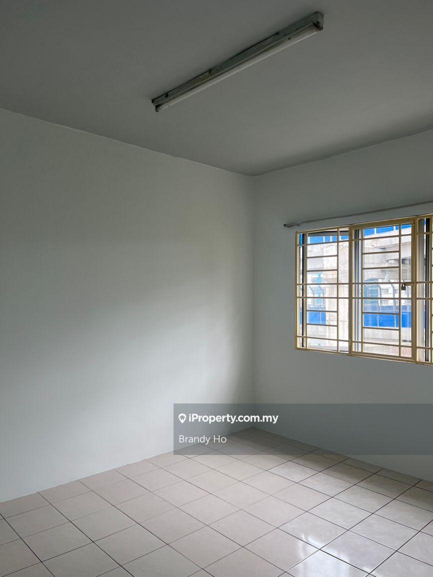 Condominium for Sale in Puncak Banyan by Brandy Ho - iProperty.com.my