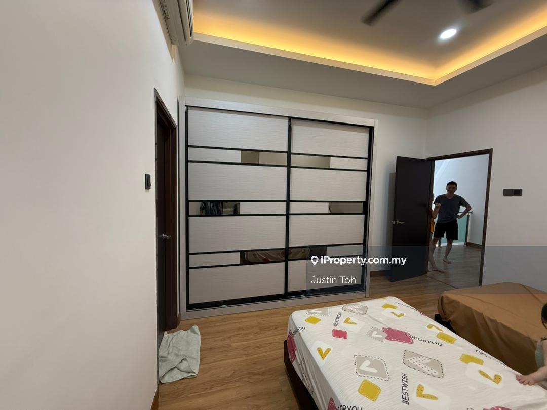 Rumah Berangkai 2 Tingkat untuk Dijual di Taman Anggun, Rawang oleh Justin Toh - iProperty.com.my