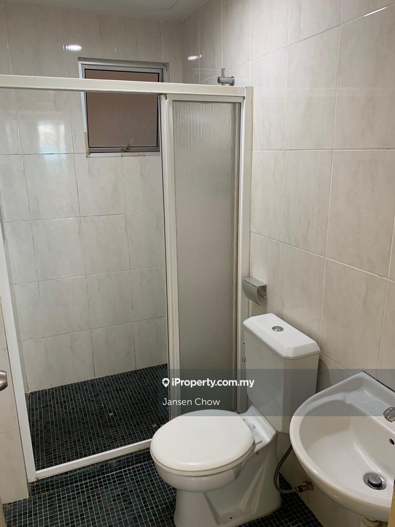 Service Residence for Sale in Connaught Avenue by Jansen Chow - iProperty.com.my