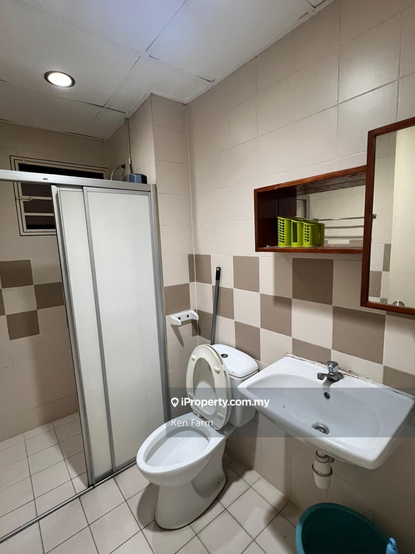 Kondominium untuk Dijual di Royal Domain Sri Putramas 2 oleh Ken Farm - iProperty.com.my