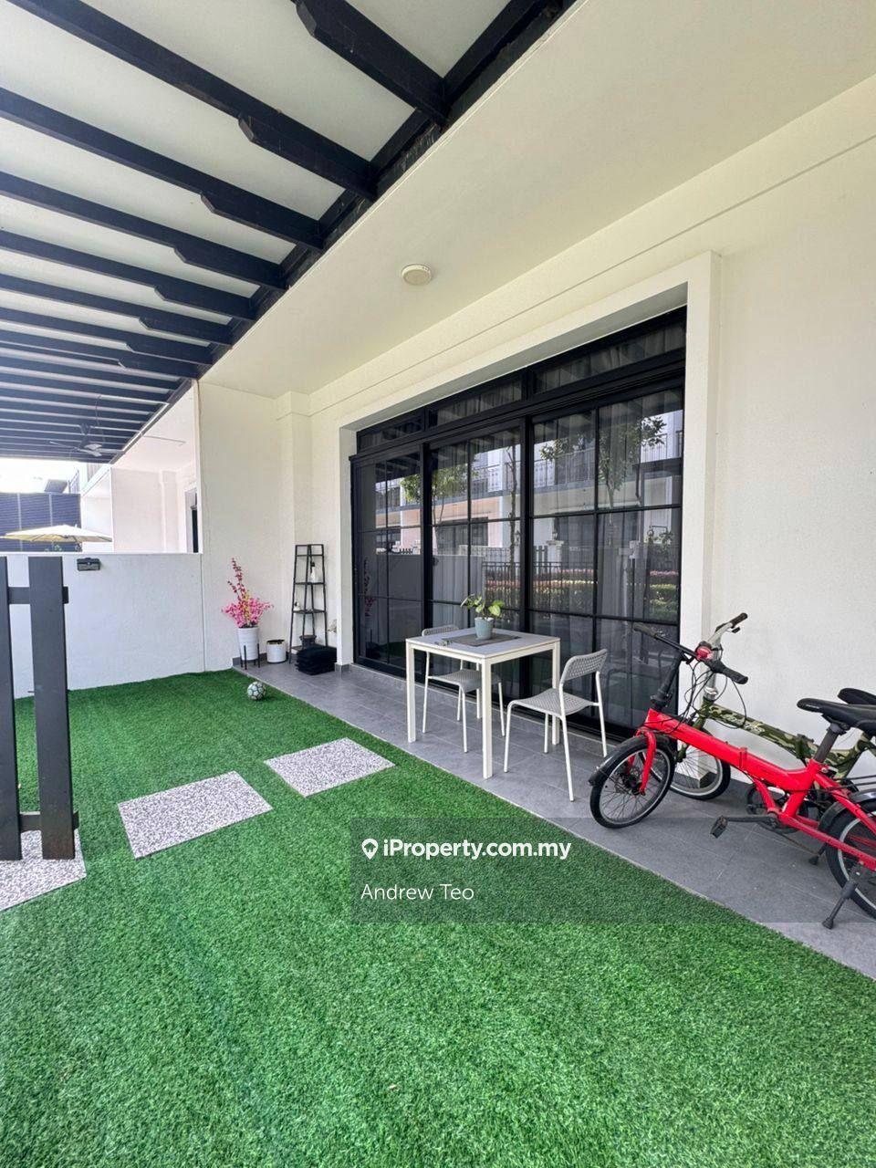Rumah Berangkai 2 Tingkat untuk Dijual di Eco Summer, Johor Bahru oleh Andrew Teo - iProperty.com.my