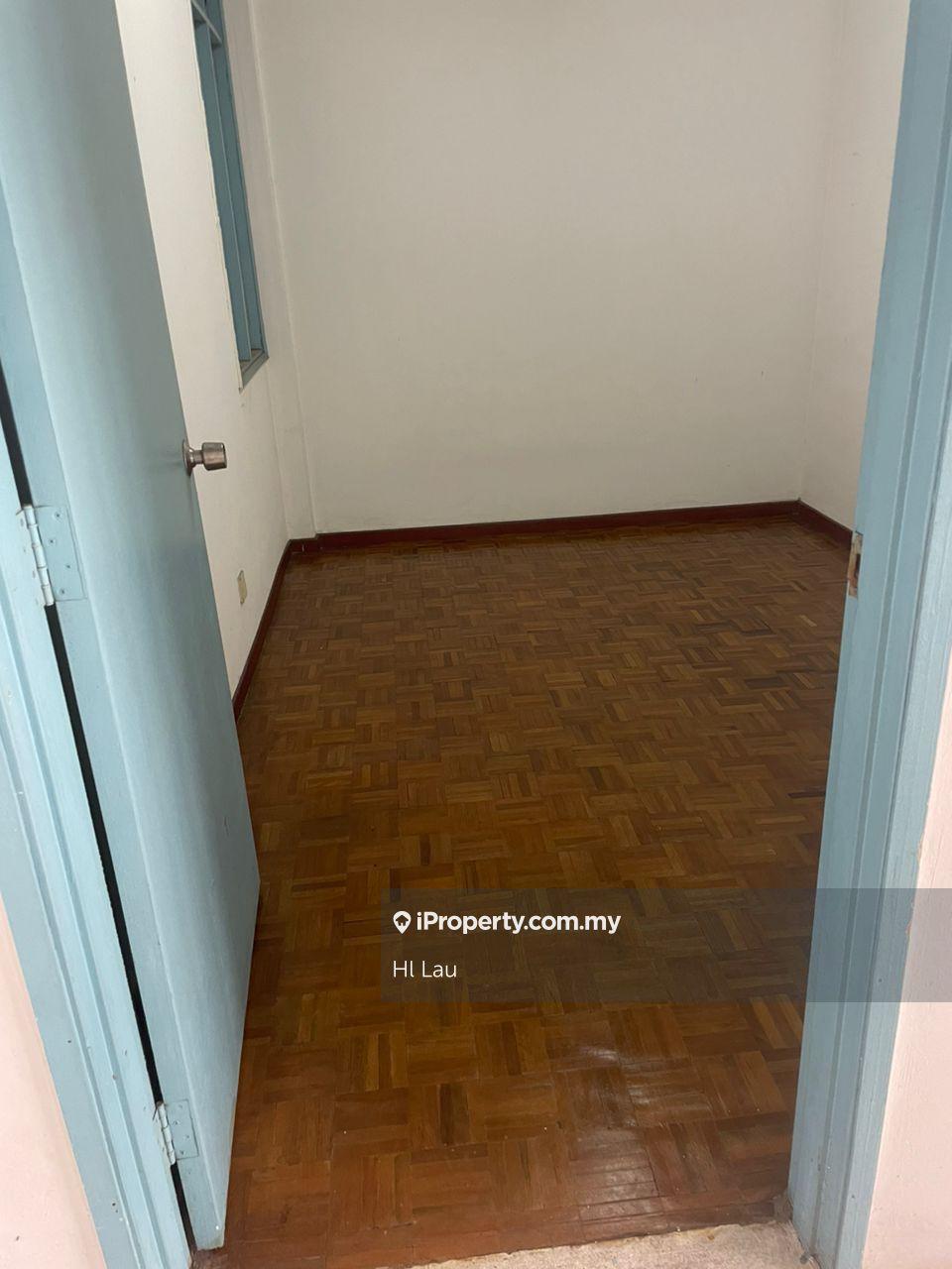 Apartment for Sale in Dahlia Apartment by Hl Lau - iProperty.com.my