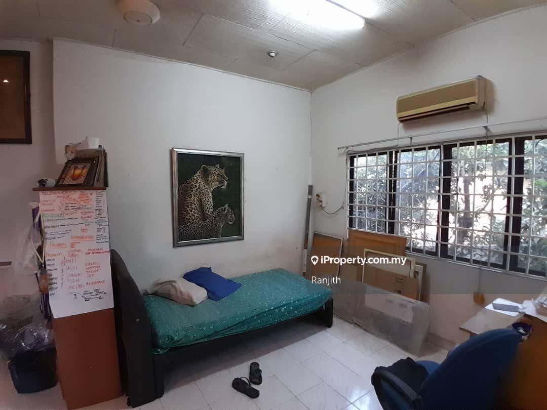 Bungalow House for Sale in Seksyen 14, Petaling Jaya by Ranjith - iProperty.com.my