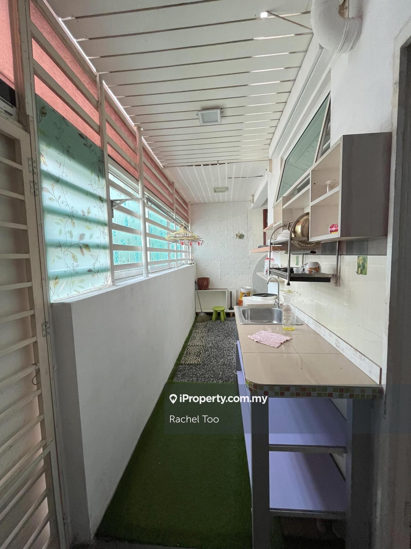 Rumah Berangkai 2 Tingkat untuk Dijual di Taman Nadayu 92, Kajang oleh Rachel Too - iProperty.com.my