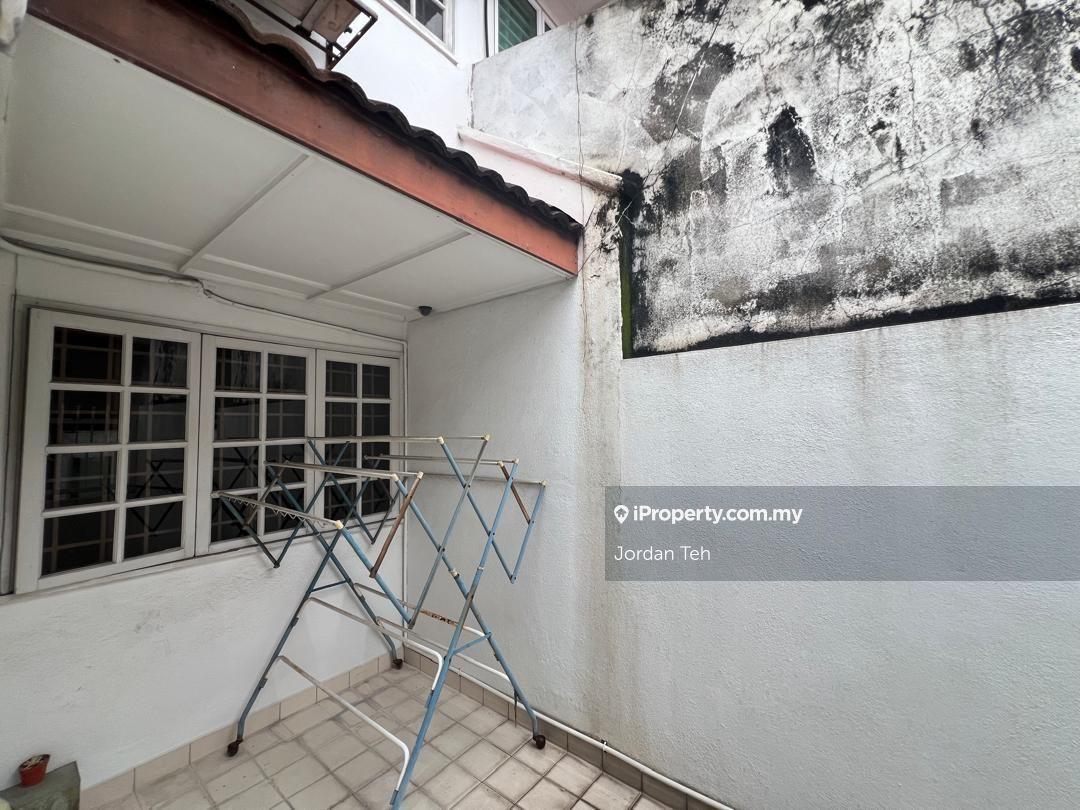 Rumah Berangkai 2 Tingkat untuk Dijual di Taman Sea, Petaling Jaya oleh Jordan Teh - iProperty.com.my