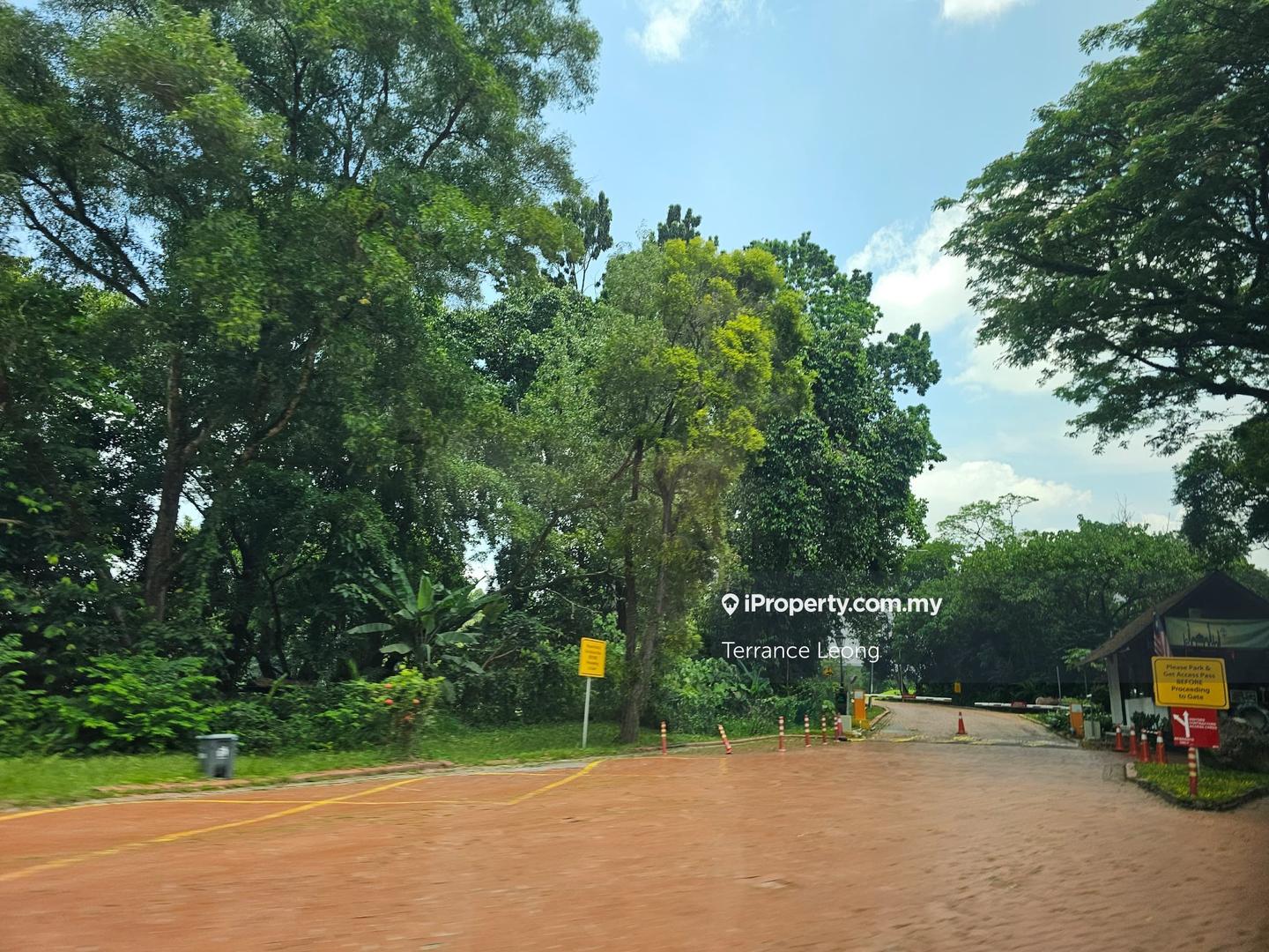 Banglo Tanah untuk Dijual di Corner The Mines wellness city seri kembangan, Seri Kembangan oleh Terrance Leong - iProperty.com.my