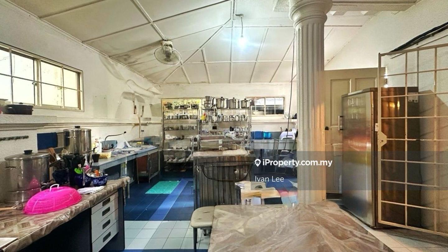 Banglo untuk Dijual di Taman Tun Dr. Ismail, Kuala Lumpur oleh Ivan Lee - iProperty.com.my