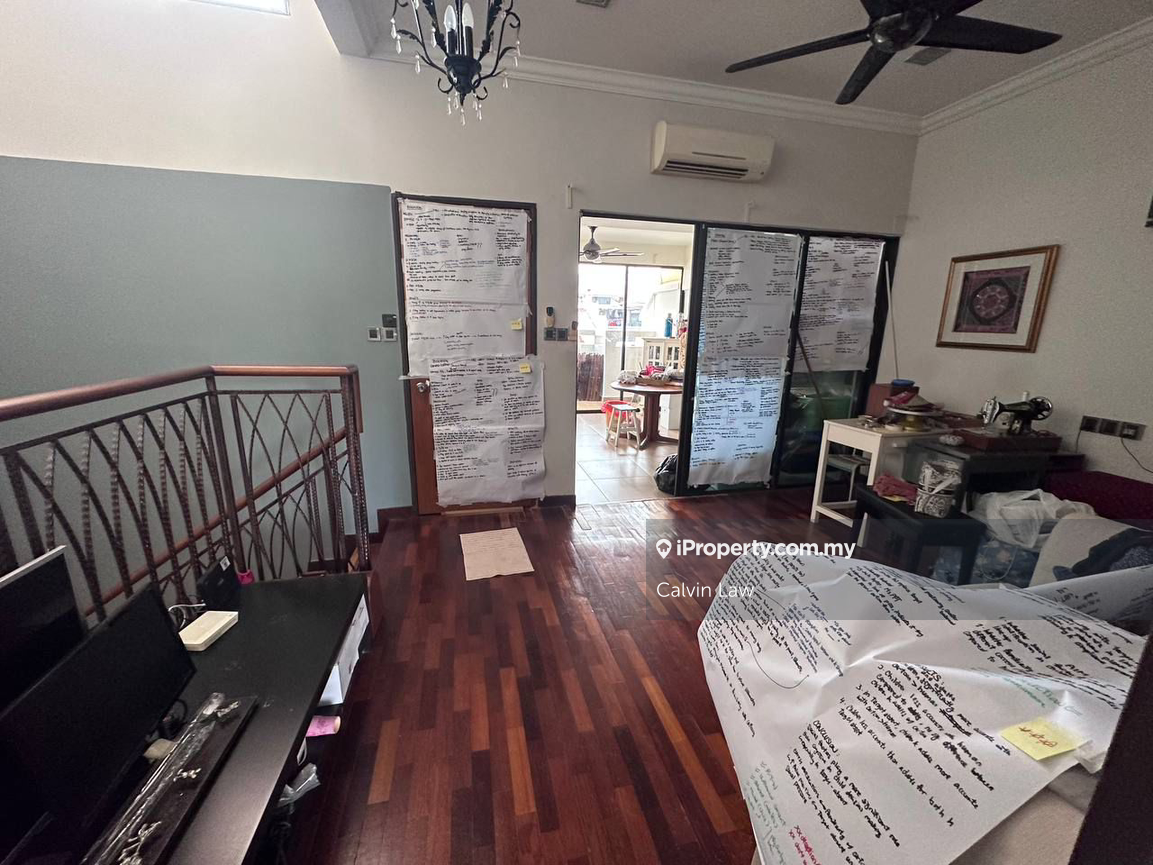 Rumah Berangkai 2.5 Tingkat untuk Dijual di Bandar Utama 6, Bandar Utama oleh Calvin Law - iProperty.com.my