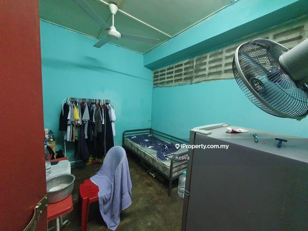 Rumah Berangkai 1 Tingkat untuk Dijual di Bangsar Lucky Garden, Bangsar oleh Kesva - iProperty.com.my