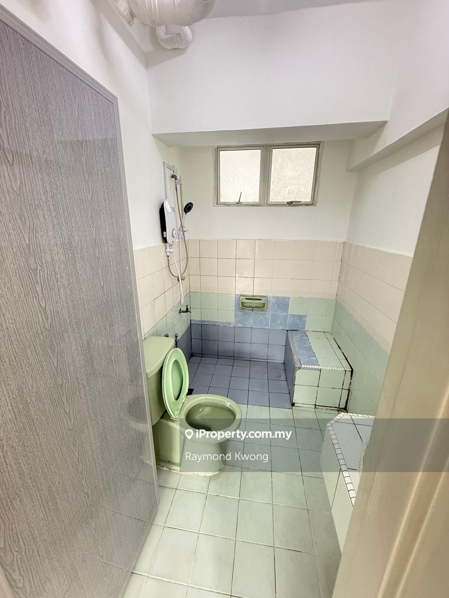 Condominium for Rent in Sri Pelangi Condominiums by Raymond Kwong - iProperty.com.my