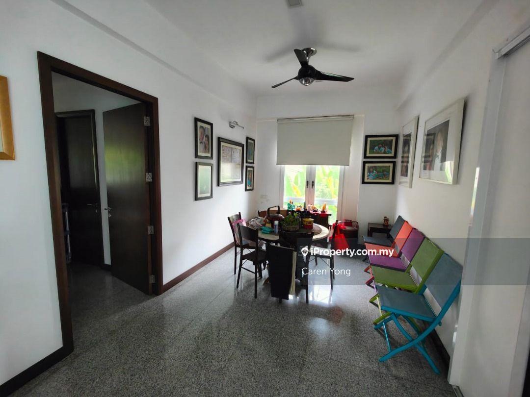 Bungalow House for Sale in Seapark, Petaling Jaya by Caren Yong - iProperty.com.my