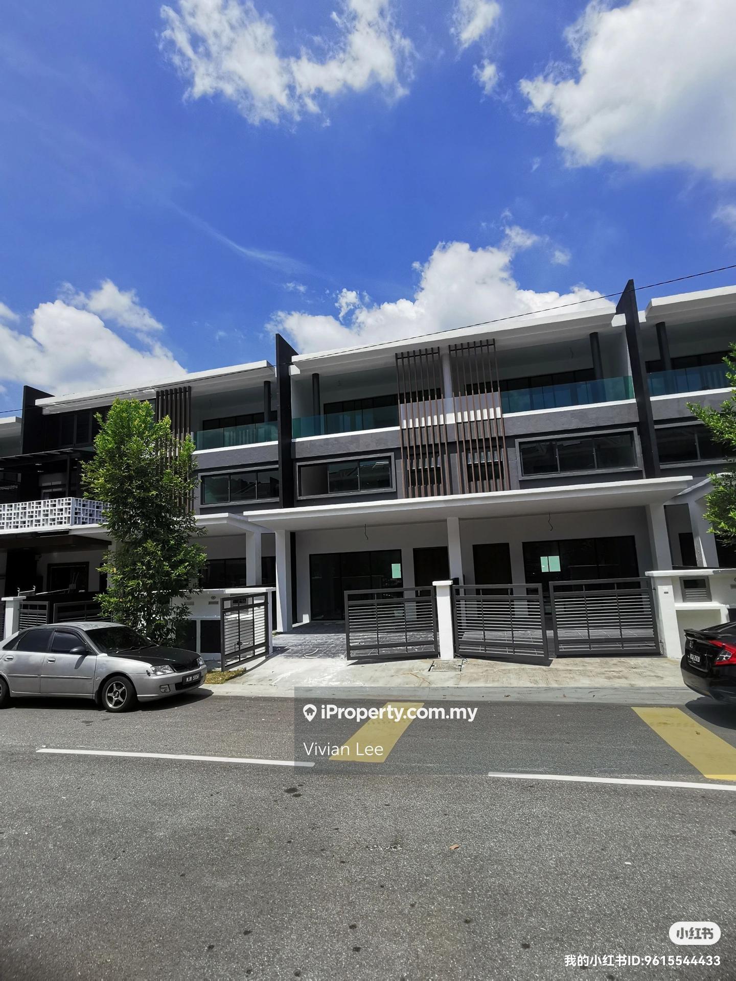 3-storey Terraced House for Sale in Damai Jaya,Perdana residence2, One sierra,Selayang, Selayang by Vivian Lee - iProperty.com.my