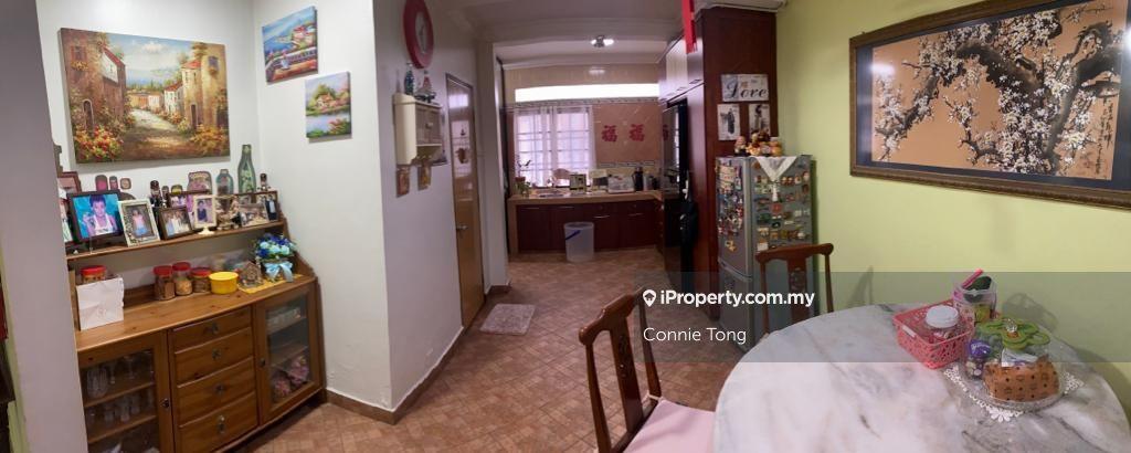 Rumah Berangkai 2 Tingkat untuk Dijual di 2 Story house Taman Desaria Pjs 5 Old klang Road, Petaling Jaya oleh Connie Tong - iProperty.com.my