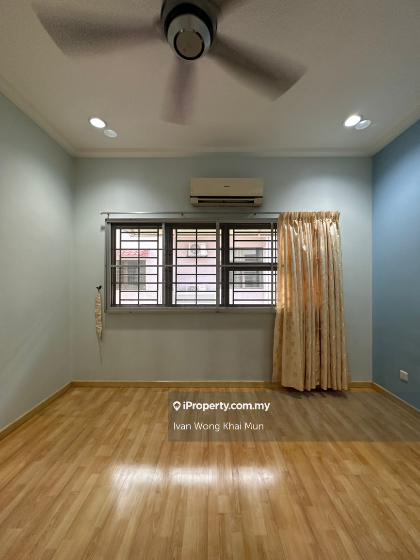 Rumah Berangkai 2 Tingkat untuk Dijual di Bandar Bukit Raja, Klang oleh Ivan Wong Khai Mun - iProperty.com.my