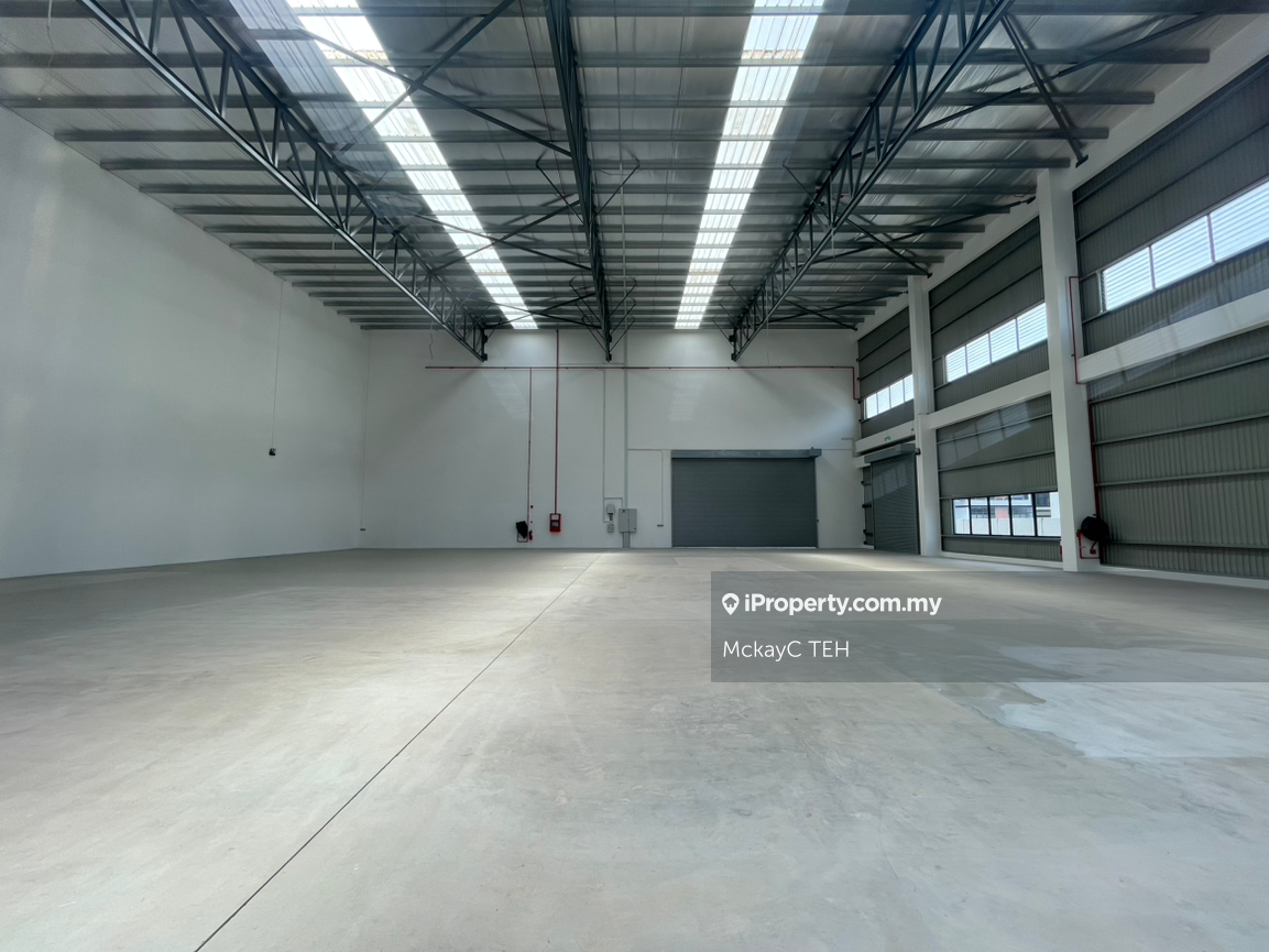 Semi-D Kilang untuk Disewa di Elmina business park, Sungai Buloh oleh MckayC TEH - iProperty.com.my