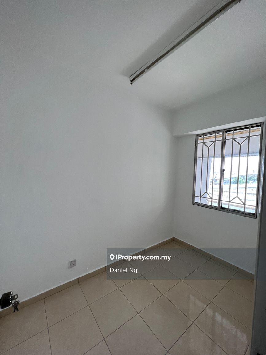 Pangsapuri untuk Disewa di Ixora Apartments oleh Daniel Ng - iProperty.com.my