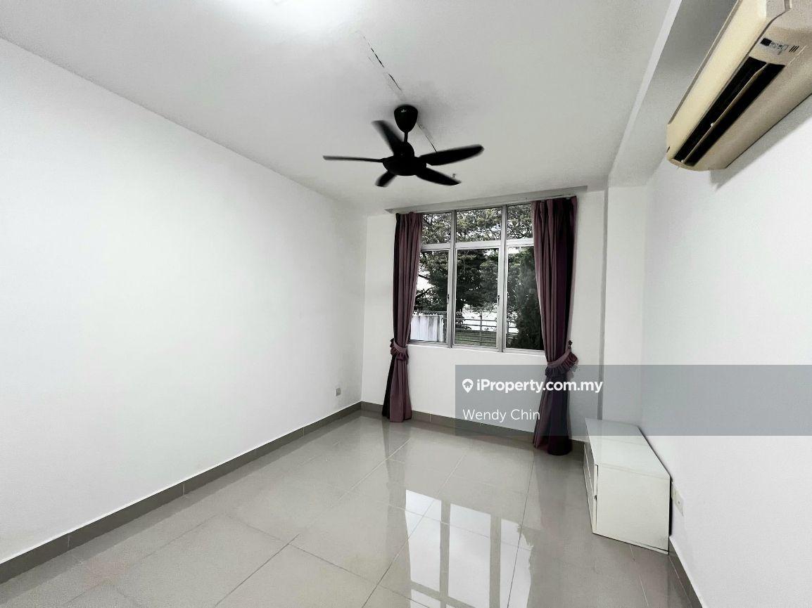 Townhouse for Sale in Taman Tasik Prima, Puchong by Wendy Chin - iProperty.com.my