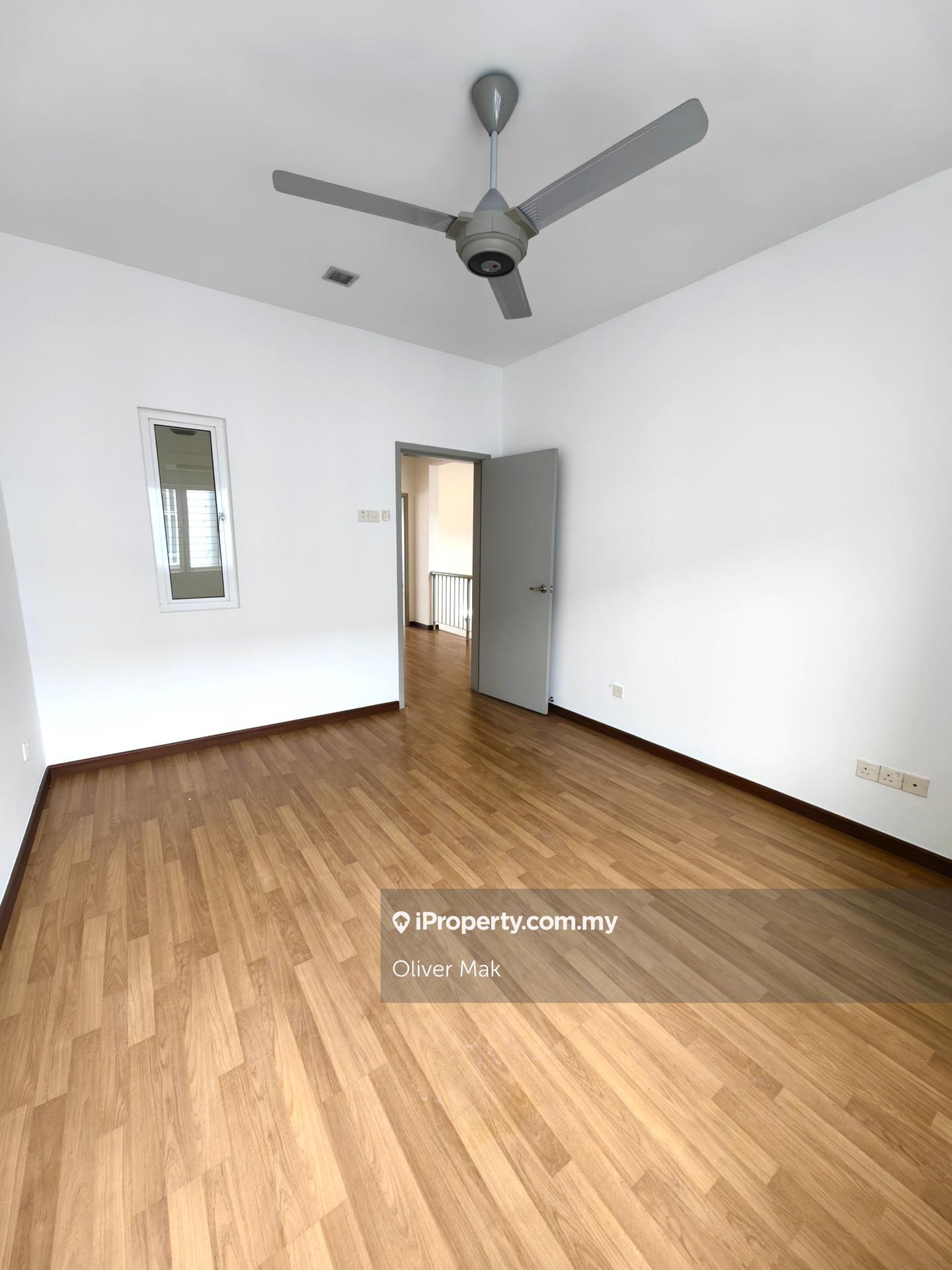 Rumah Berangkai 3 Tingkat untuk Dijual di Seri Jalil, Bukit Jalil oleh Oliver Mak - iProperty.com.my