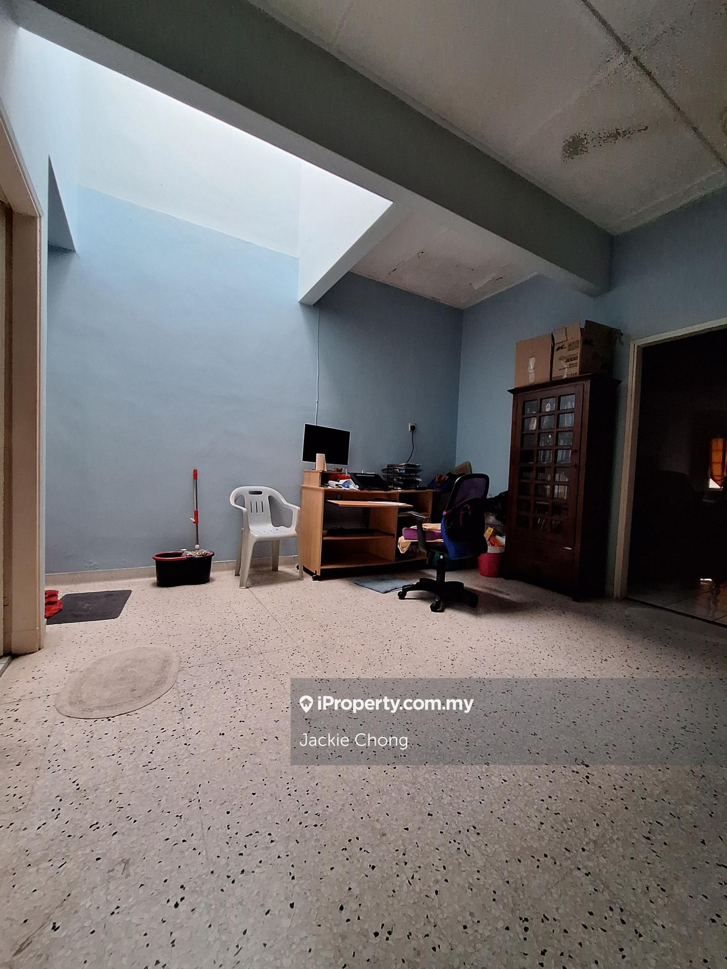 2-storey Terraced House for Sale in Taman Overseas Union (Taman Oug), Jalan Klang Lama (Old Klang Road) by Jackie Chong - iProperty.com.my