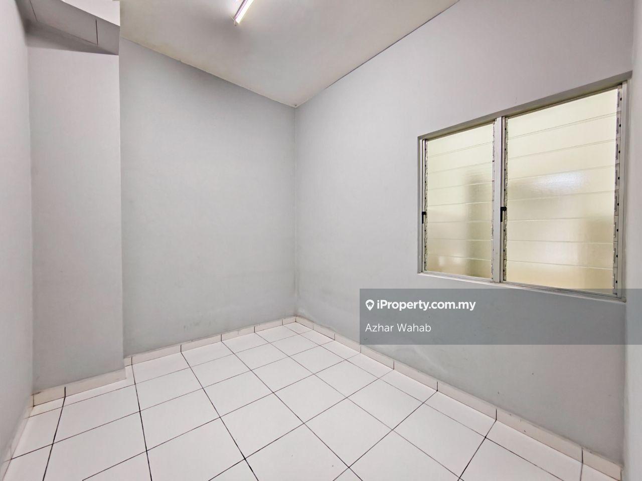 Rumah Berangkai 2 Tingkat untuk Dijual di Setia Ecohill, Semenyih oleh Azhar Wahab - iProperty.com.my