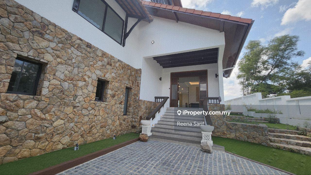 Bungalow House for Sale in Corner Bungalow Seksyen 8 Kota Damansara, Kota Damansara by Reena Sarif - iProperty.com.my