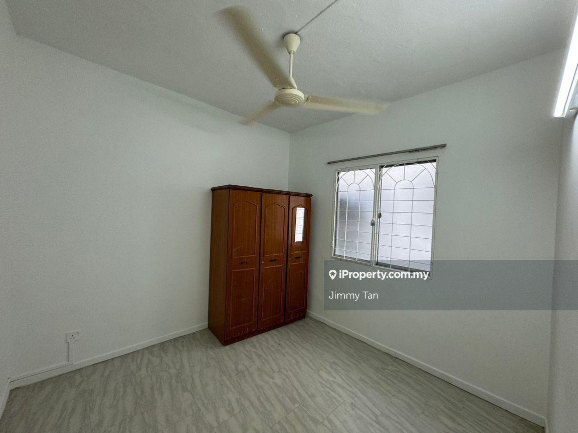 Apartment for Sale in Lily & Rose by Jimmy Tan - iProperty.com.my