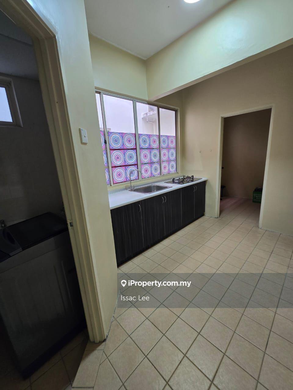 Condominium for Rent in Putra Marine Resort by Issac Lee - iProperty.com.my