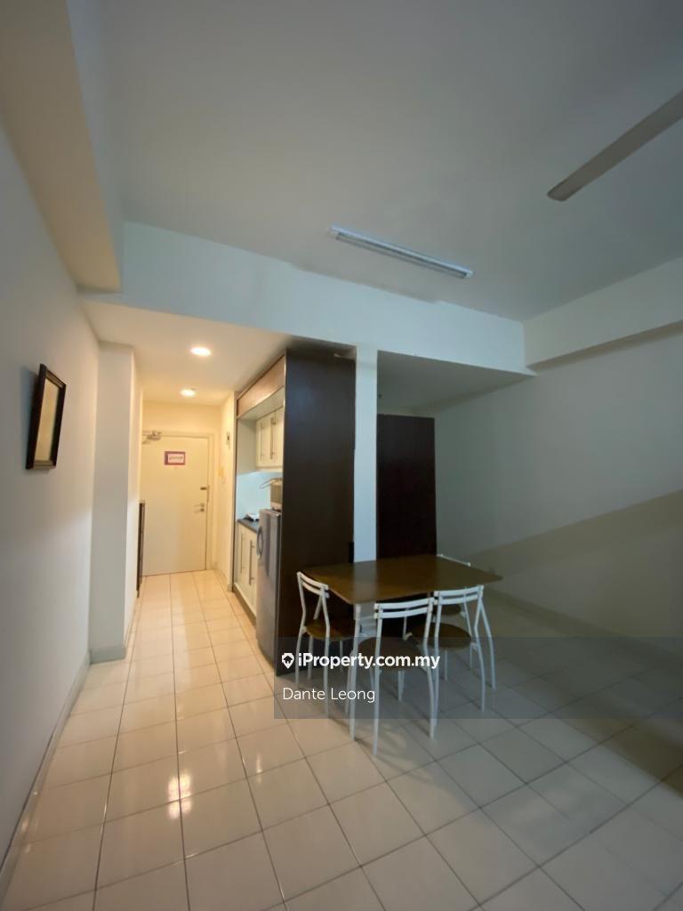 Service Residence for Rent in Amcorp Serviced Suites by Dante Leong - iProperty.com.my