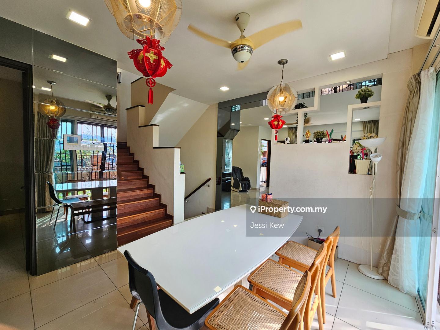 Rumah Berangkai 2.5 Tingkat untuk Dijual di Bandar Sungai Long, Bandar Sungai Long oleh Jessi Kew - iProperty.com.my