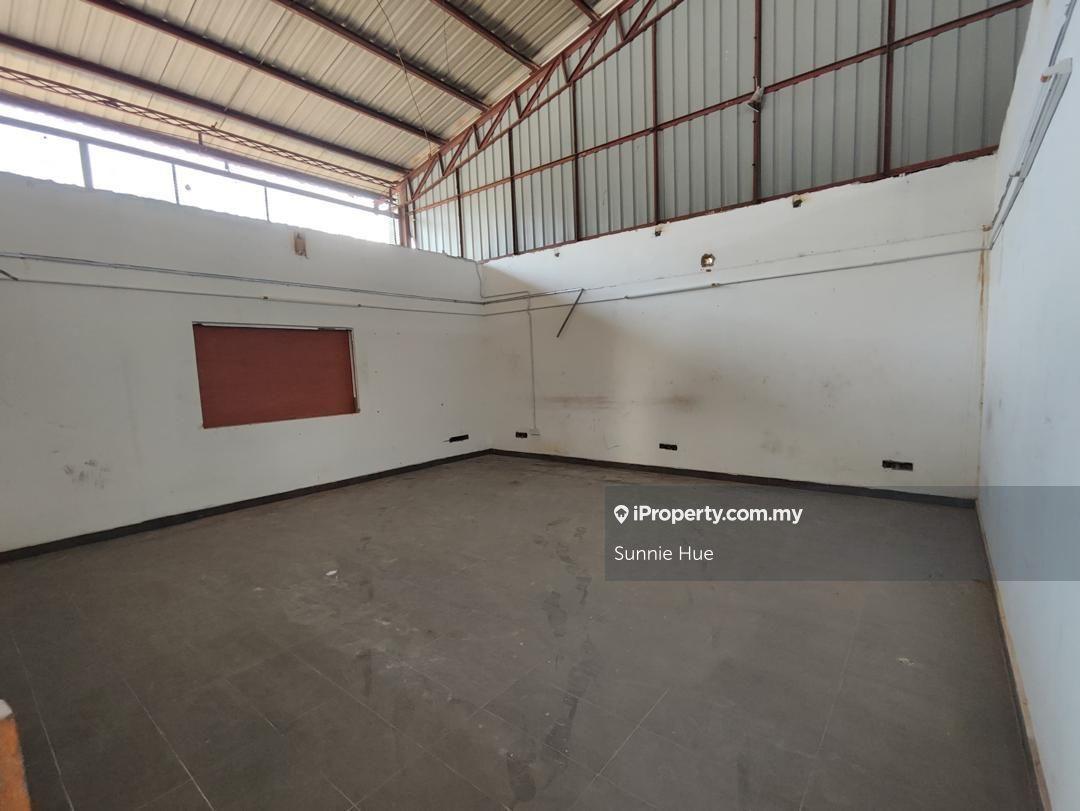 Warehouse for Rent in Taman Perindustrian Puchong, Puchong by Sunnie Hue - iProperty.com.my
