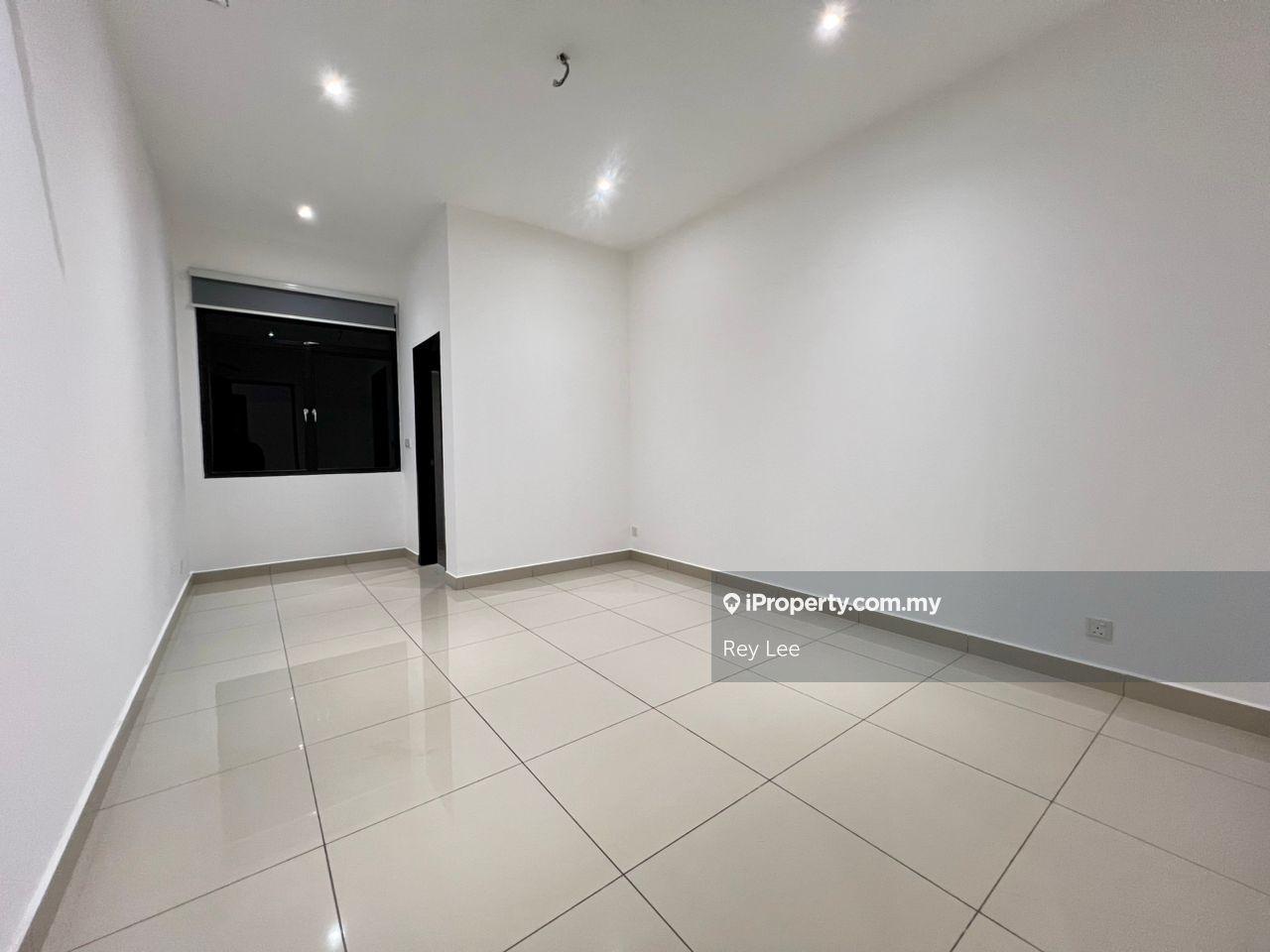 Rumah Berangkai 2 Tingkat untuk Dijual di Horizon Hills, Gelang Patah oleh Rey Lee - iProperty.com.my