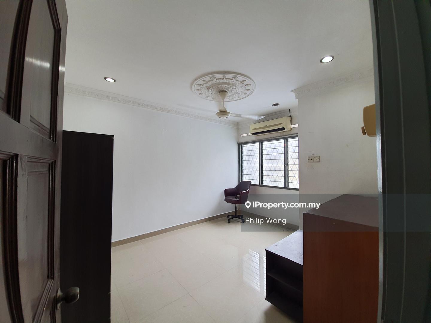 2-storey Terraced House for Sale in Taman Bukit Serdang Freehold 22 x75 S.Kembangan, Seri Kembangan by Philip Wong - iProperty.com.my