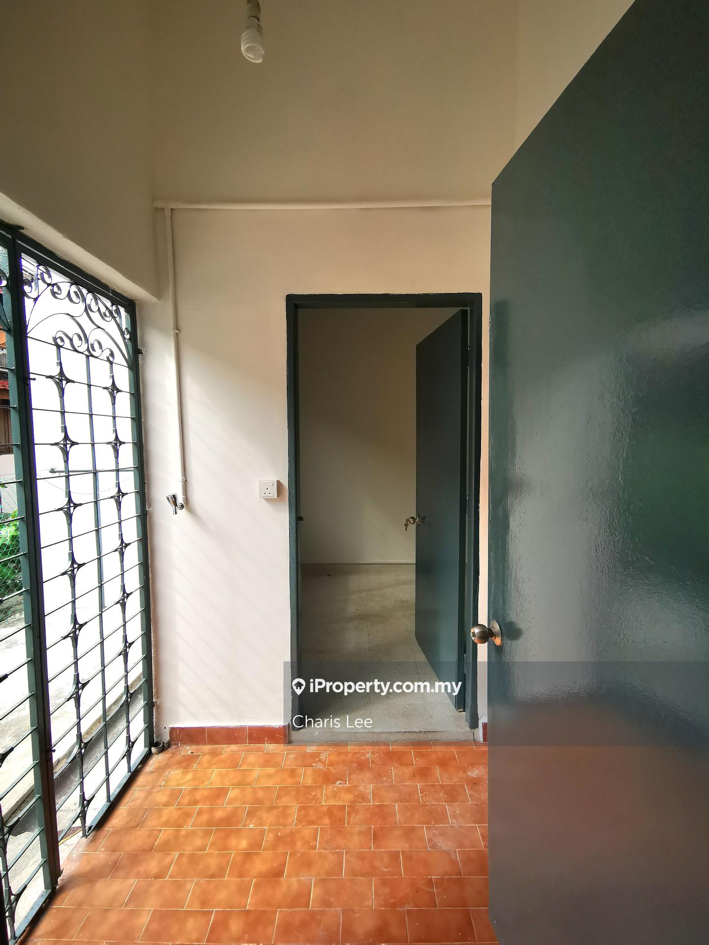2-storey Terraced House for Sale in SS2, Petaling Jaya by Charis Lee - iProperty.com.my