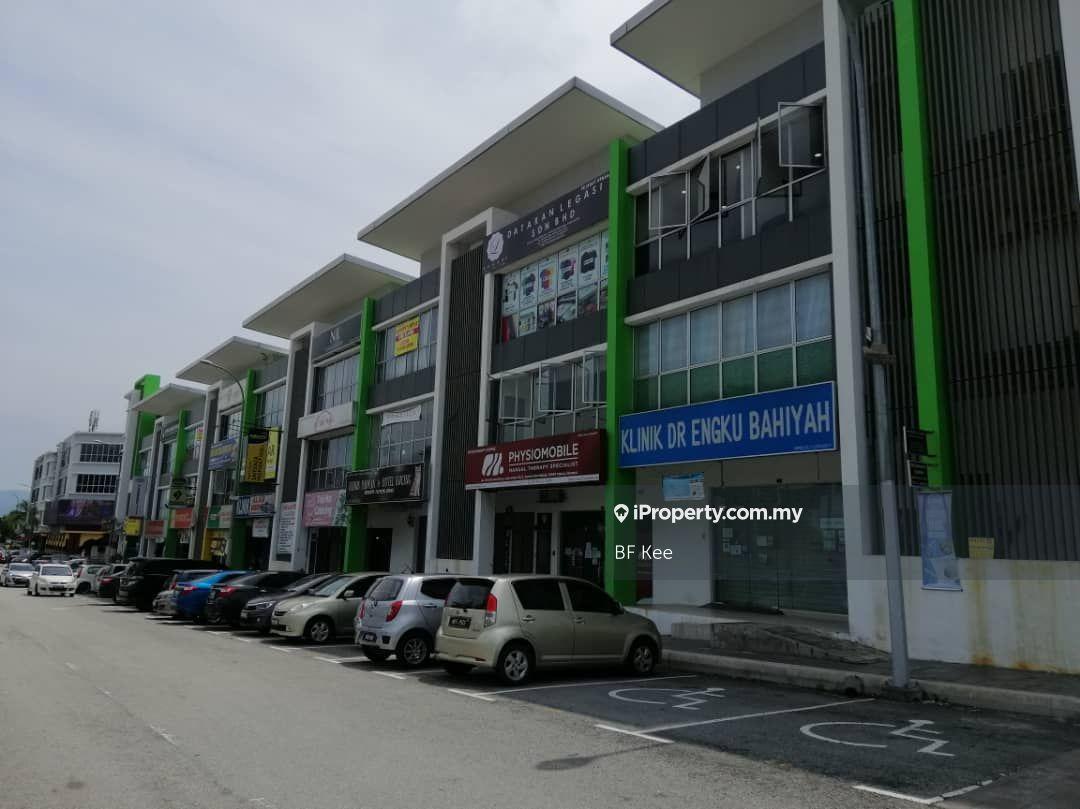 Kedai-Pejabat untuk Dijual di bangi, seri putra, bandar puteri bangi, Bangi oleh BF Kee - iProperty.com.my