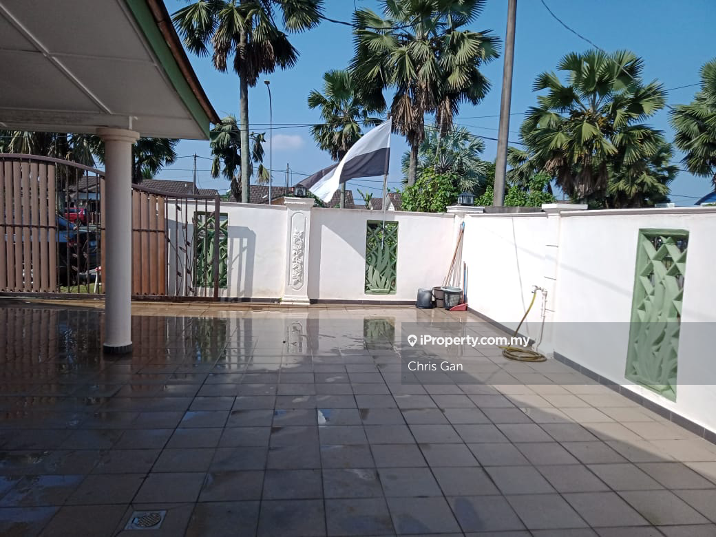 Semi-Detached House for Rent in Taman Seri Inderapura, Kuantan by Chris Gan - iProperty.com.my