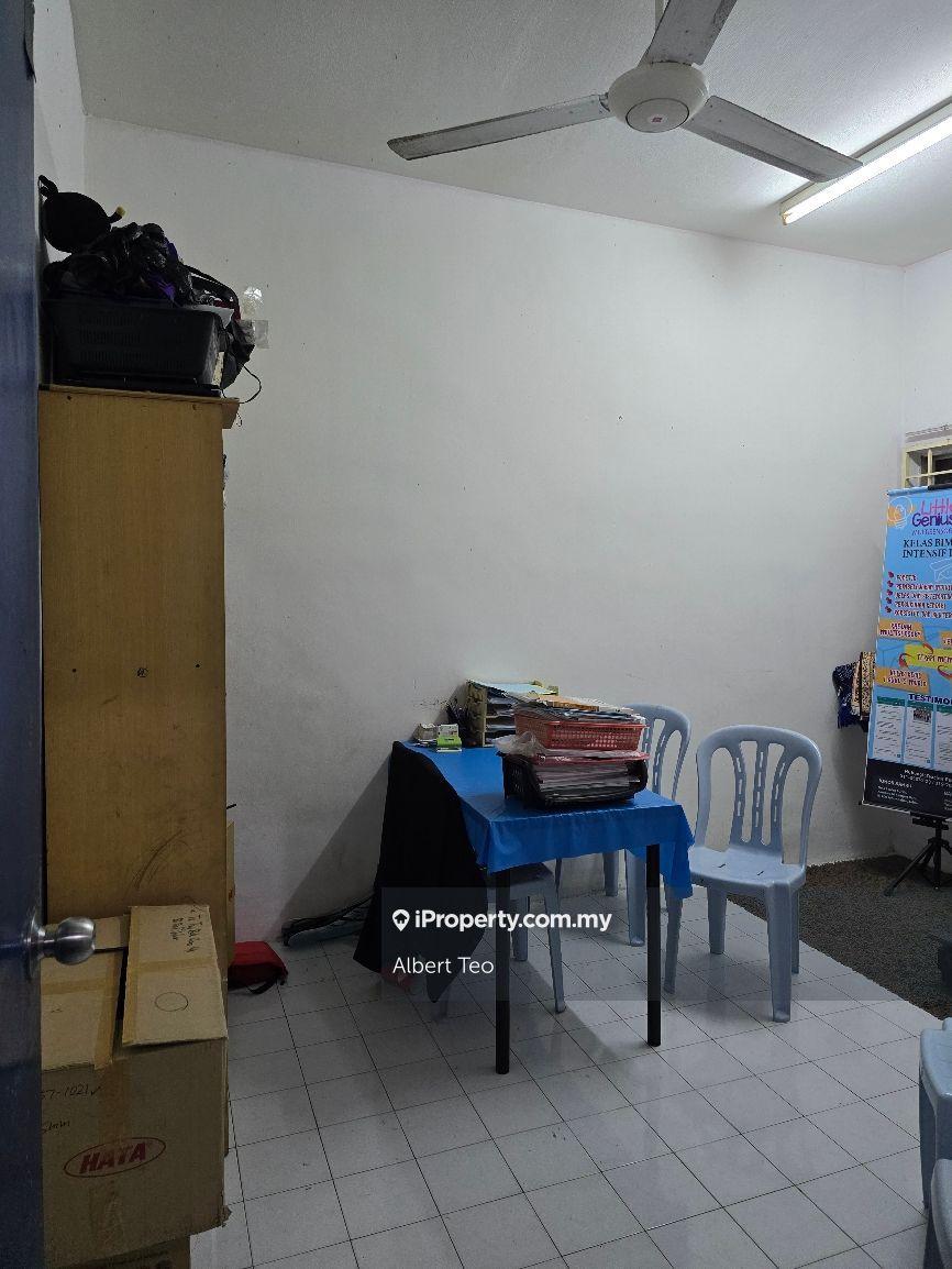 Rumah Berangkai 2 Tingkat untuk Dijual di Taman Flora, Batu Pahat oleh Albert Teo - iProperty.com.my