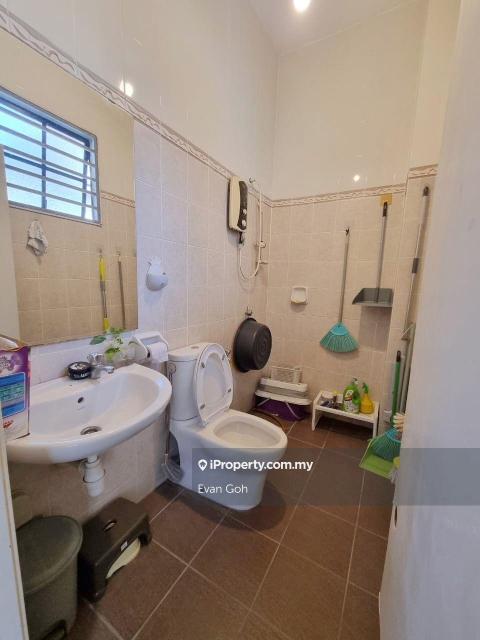 Rumah Berkembar untuk Dijual di Bandar Nusaputra, Puchong oleh Evan Goh - iProperty.com.my