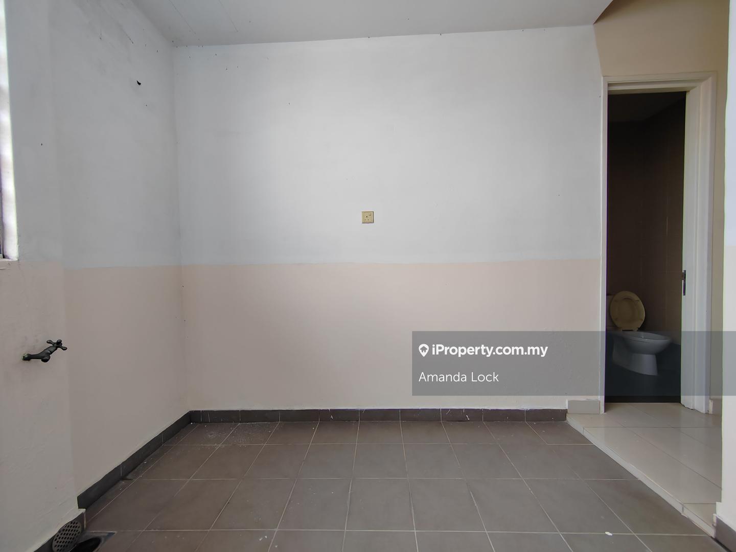 Rumah Bandar untuk Dijual di Taman Tasik Prima, Puchong oleh Amanda Lock - iProperty.com.my