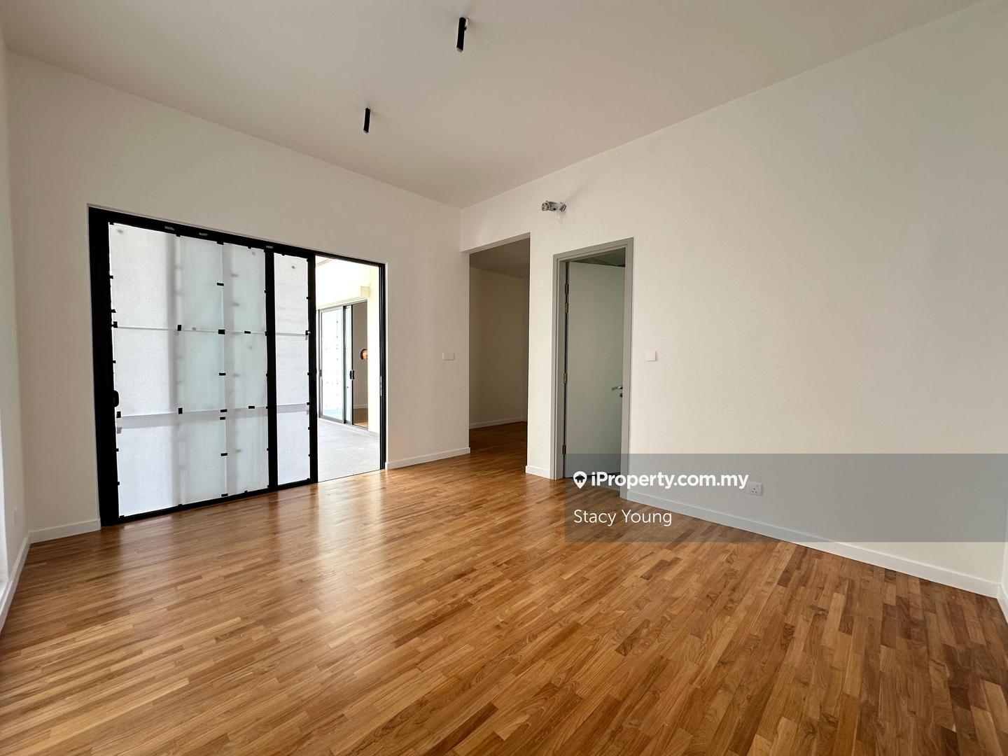 Banglo untuk Dijual di Sungai Long, Bandar Sungai Long oleh Stacy Young - iProperty.com.my